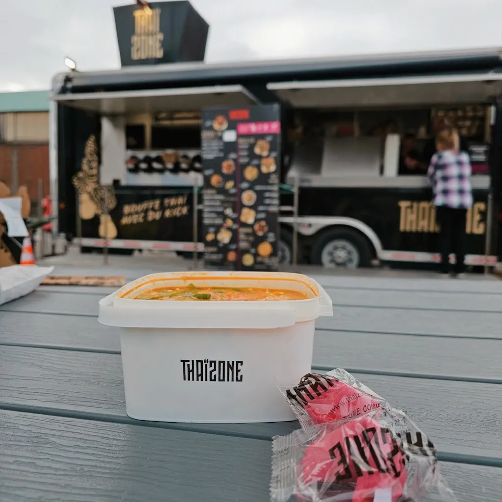 Thaïzone Food Truck restaurante en Matane