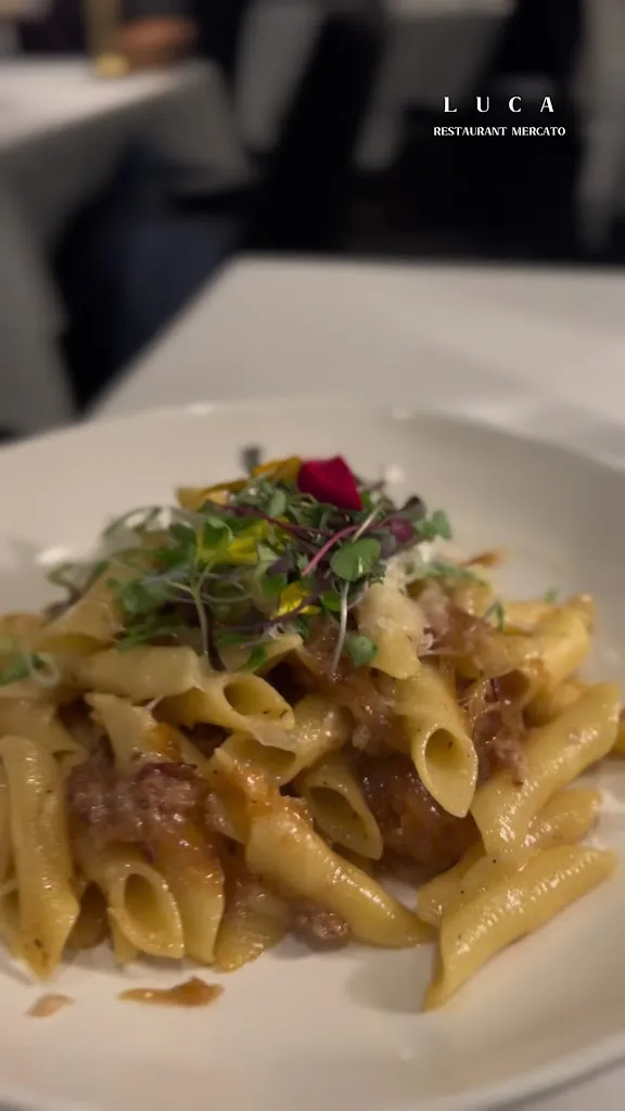 Luca Restaurant_Calgary_slider_immagine_2