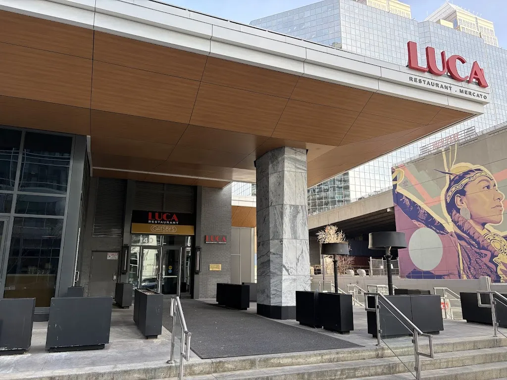 Luca Restaurant_Calgary_slider_immagine_3
