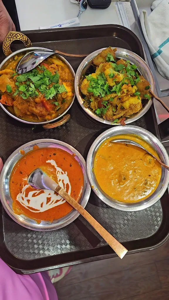 Restaurant Indian Spices_Napierville_slider_bild_2