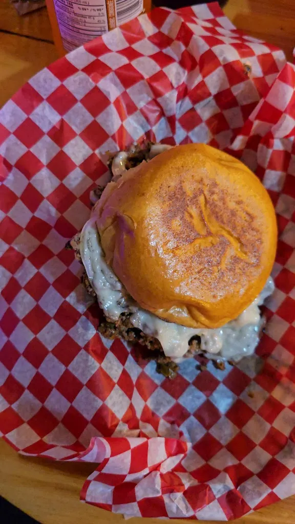 Chez Simon Cantine Urbaine_Montréal-Est_slider_immagine_2