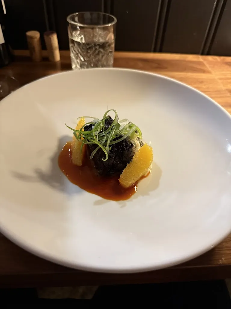 D E_Bistro Le Cerf-Volant_Montréal-Est_review