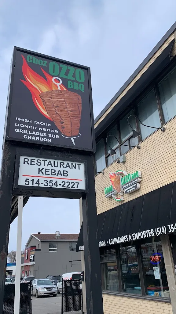 Chez Ozzo BBQ ristorante a Montréal-Est