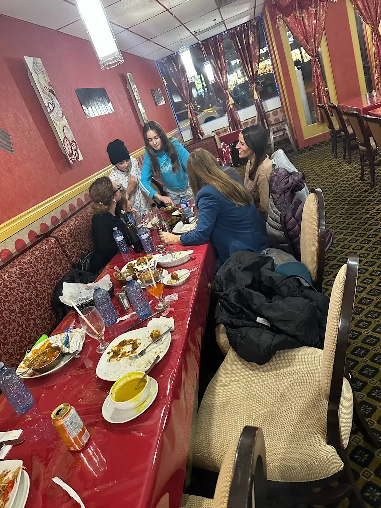 Thind villa restaurant ristorante a Montréal-Est