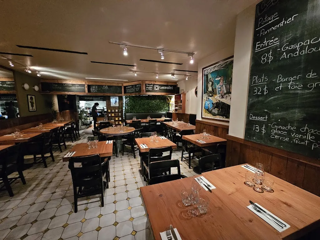 Les Canailles Apportez votre vin ristorante a Montréal-Est