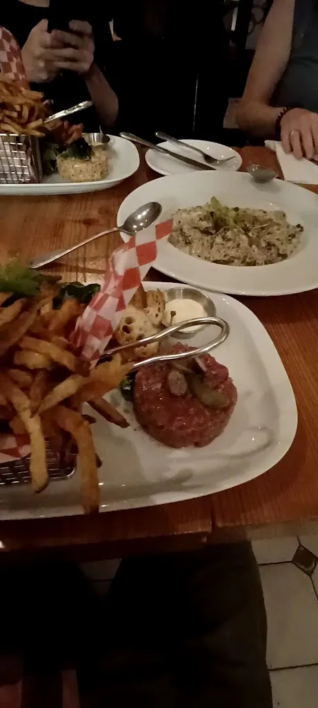 Les Canailles Apportez votre vin_Montréal-Est_slider_immagine_2