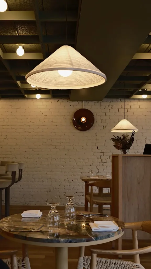 Sally Nguyen_Restaurant Hélicoptère_Montréal-Est_recensione