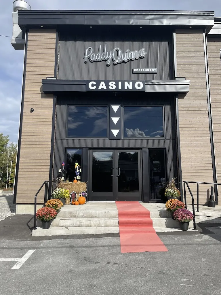 Paddy Quinn's Restaurant restaurante en Oka