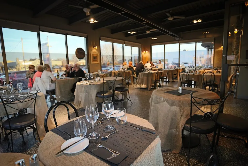 Le Café Des Cours restaurante en Repentigny