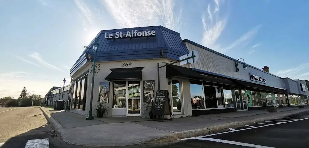 Le St-Alfonse Resto-Pub restaurante en Roberval