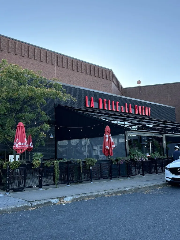 La Belle & La Boeuf - Burger Bar - Saint-Bruno ristorante a Saint-Bruno-de-Montarville