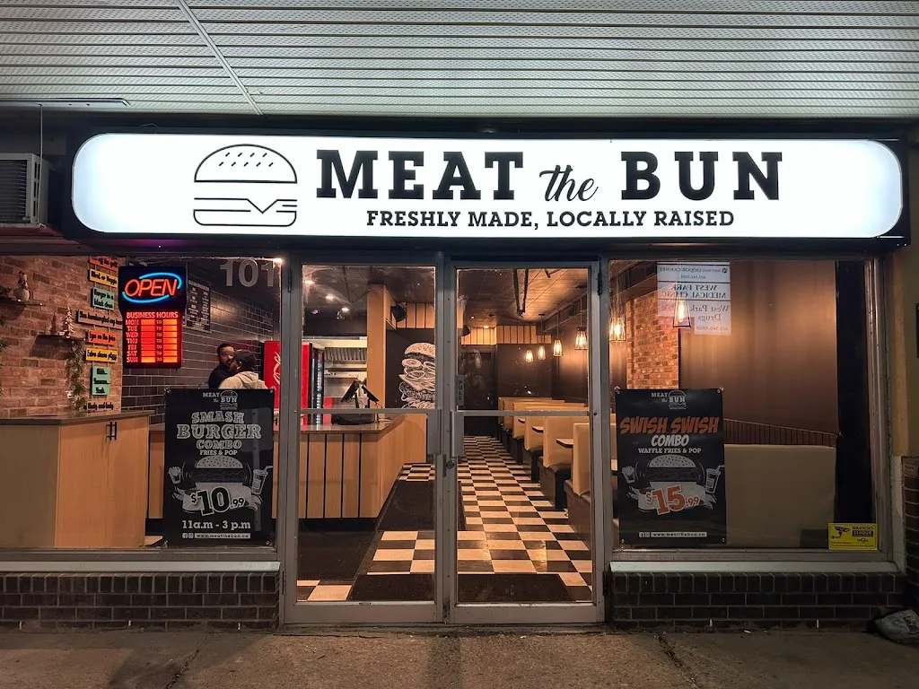 Meat The Bun (Red Deer) restaurante en Red Deer