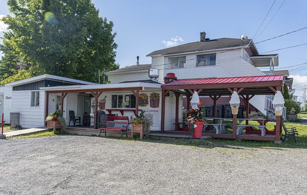 Luce Morin_Cantine Mini-Pause_Saint-Éphrem-de-Beauce_reseña