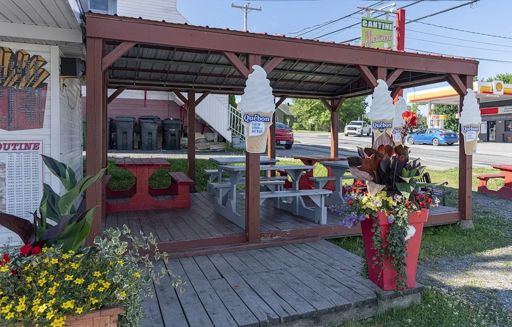 Cantine Mini-Pause_Saint-Éphrem-de-Beauce_slider_imagen_2