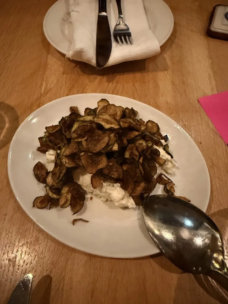 Lukesh Prashar_Gia Vin & Grill_Saint-Henri_review