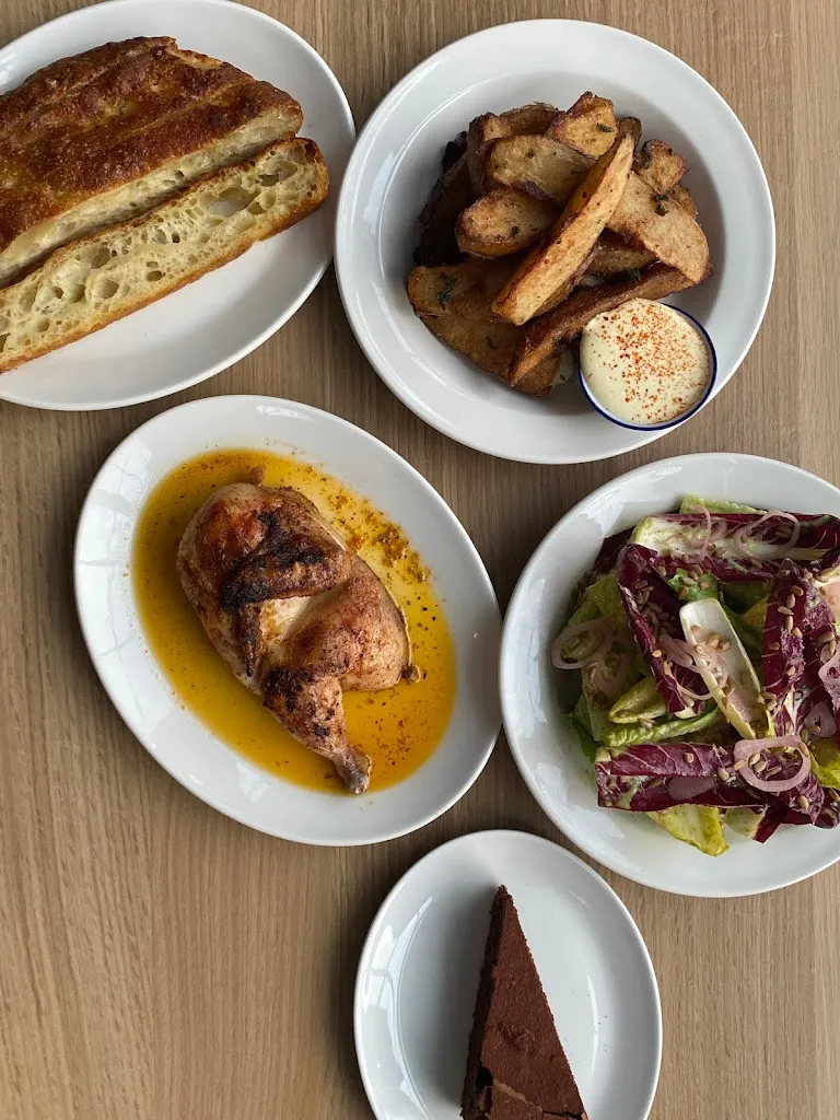 Gia Vin & Grill_Saint-Henri_slider_immagine_3