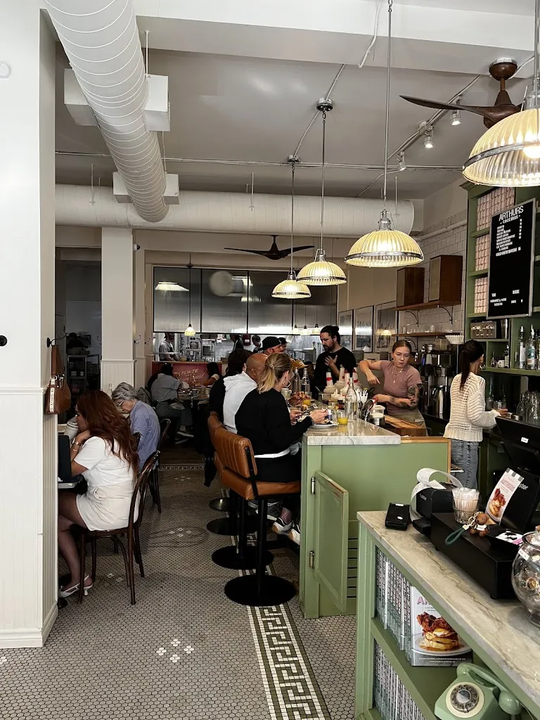 Arthurs Nosh Bar_Saint-Henri_slider_immagine_3