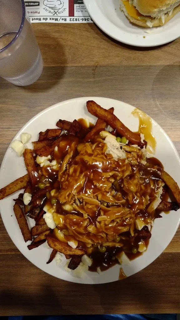 Trenton Walker_Restaurant Nic-Pic_Saint-Jean-sur-Richelieu_review