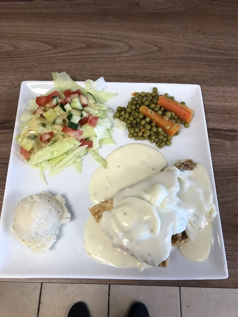 Café Plus Enr_Saint-Lin-Laurentides_slider_imagen_2