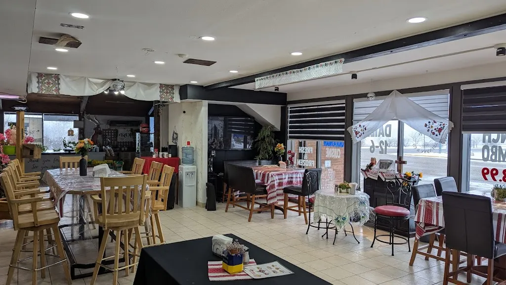 Ukrainian Bistro restaurante en Ponoka