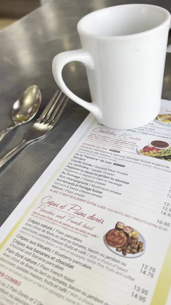 Menu_Restaurants Pataterie La Belle Province_Sainte-Anne-des-Plaines_image_old_1