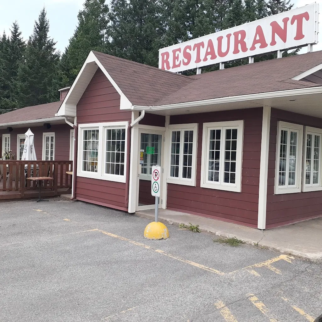 Le Nouveau Kelly restaurante en Sainte-Julienne