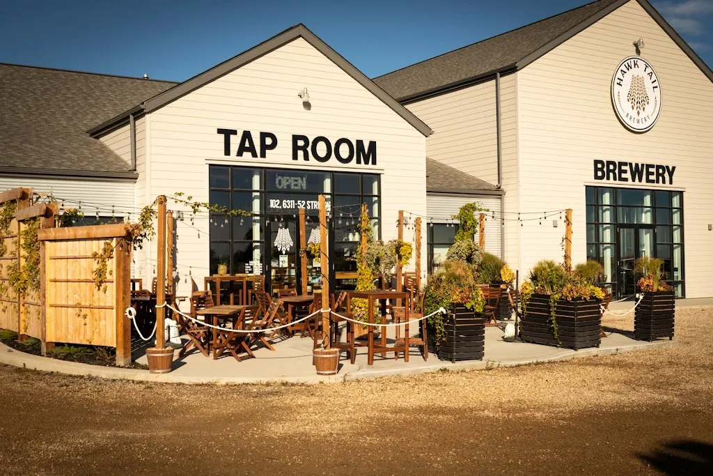 Hawk Tail Brewery_Rimbey_slider_immagine_3
