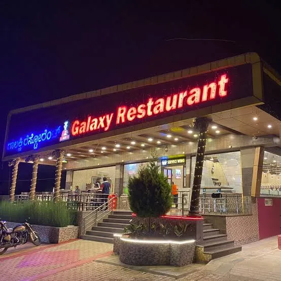Galaxy Restaurant restaurante en Esterhazy