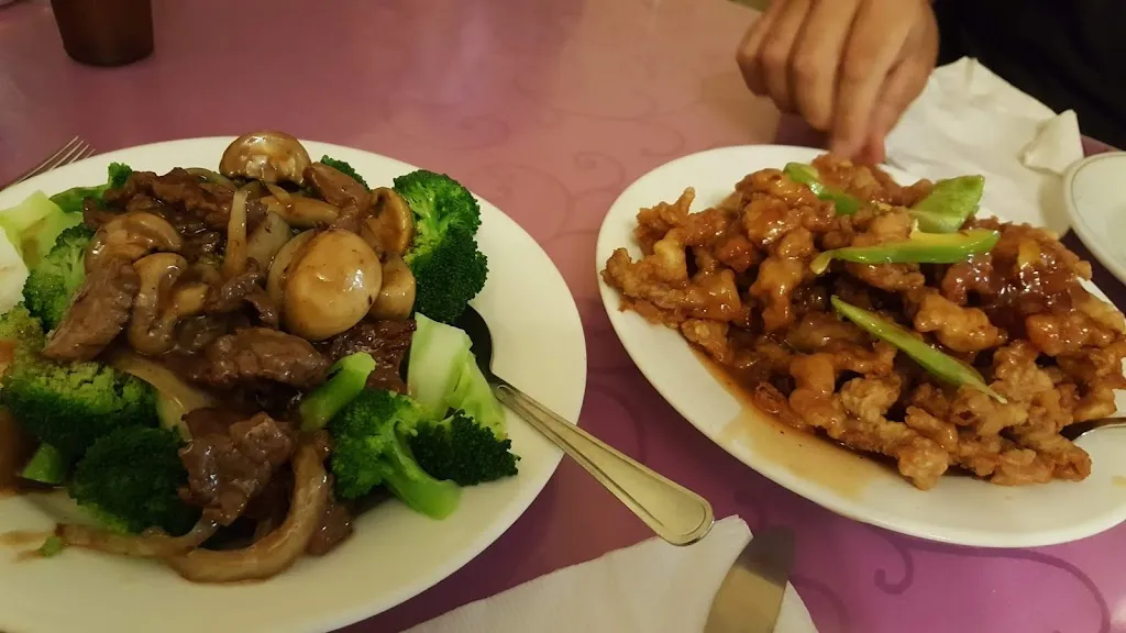 Menu_Lam's Restaurant_Kamsack_image_old_3