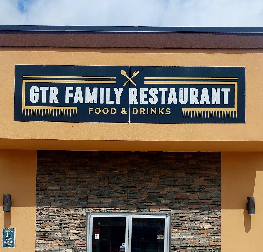 GTR Family Restaurant restaurante en Estevan