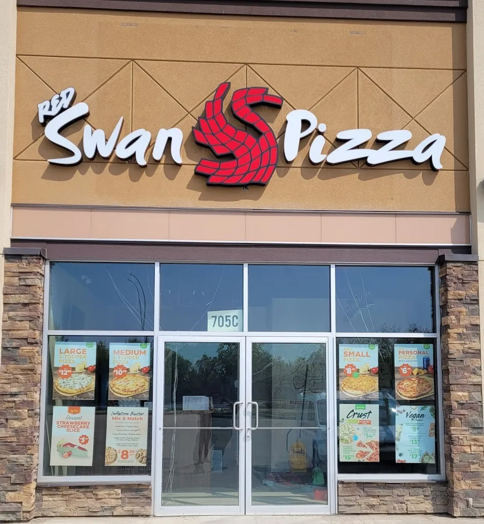 Red Swan Pizza - Kindersley ristorante a Kindersley