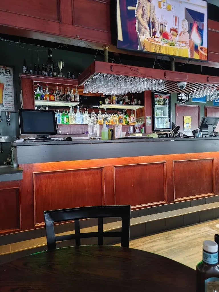 Sports Page Bar & Grill restaurante en Martensville