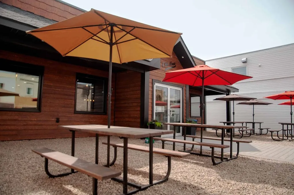 The CrateHouse restaurante en Moosomin