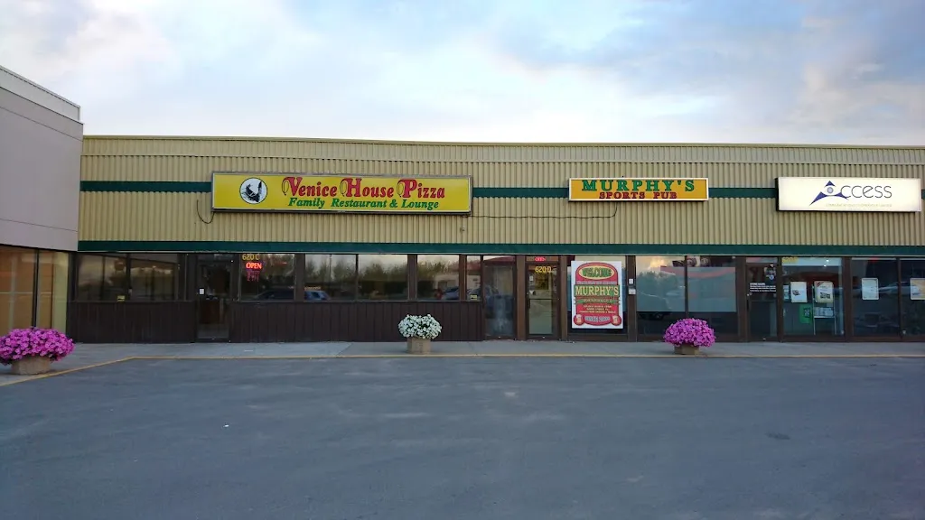 Venice House Pizza / Murphy's Pub restaurante en Melfort