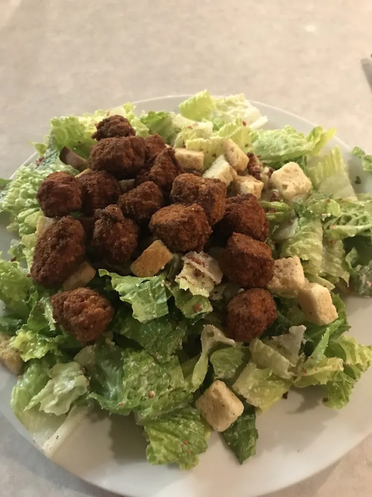 Chad P_King's Chicken & Pizza_Rosthern_review