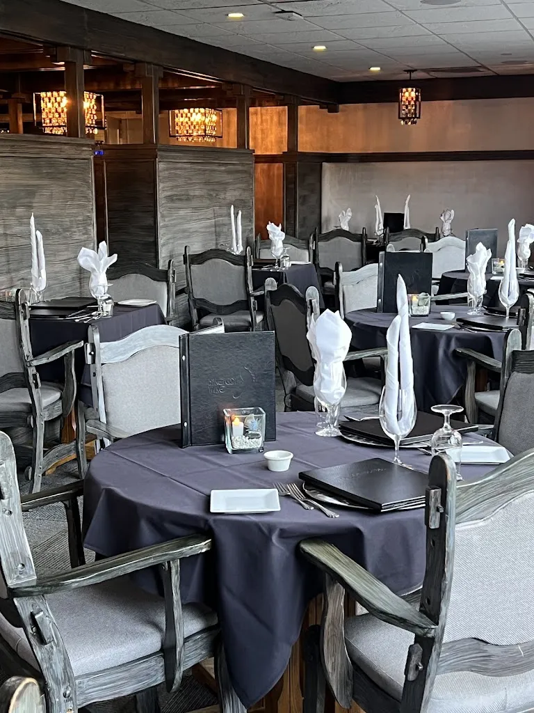 Memories Dining & Bar restaurante en Regina