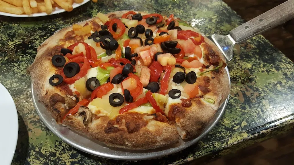 Menu_Amanda Pizza + More_Shellbrook_image_old_1