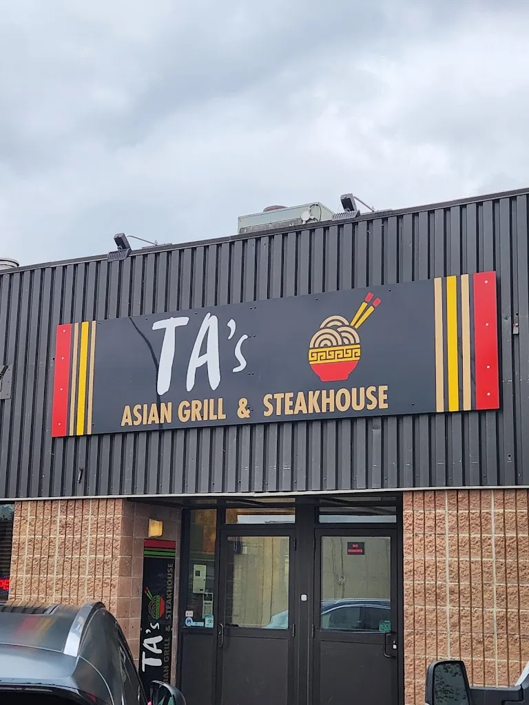 TA's Asian Grill & Steakhouse restaurante en Slave Lake