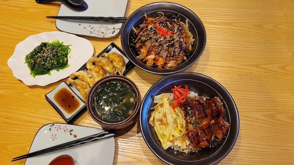 Menu_Ma's Sushi_Warman_image_old_3