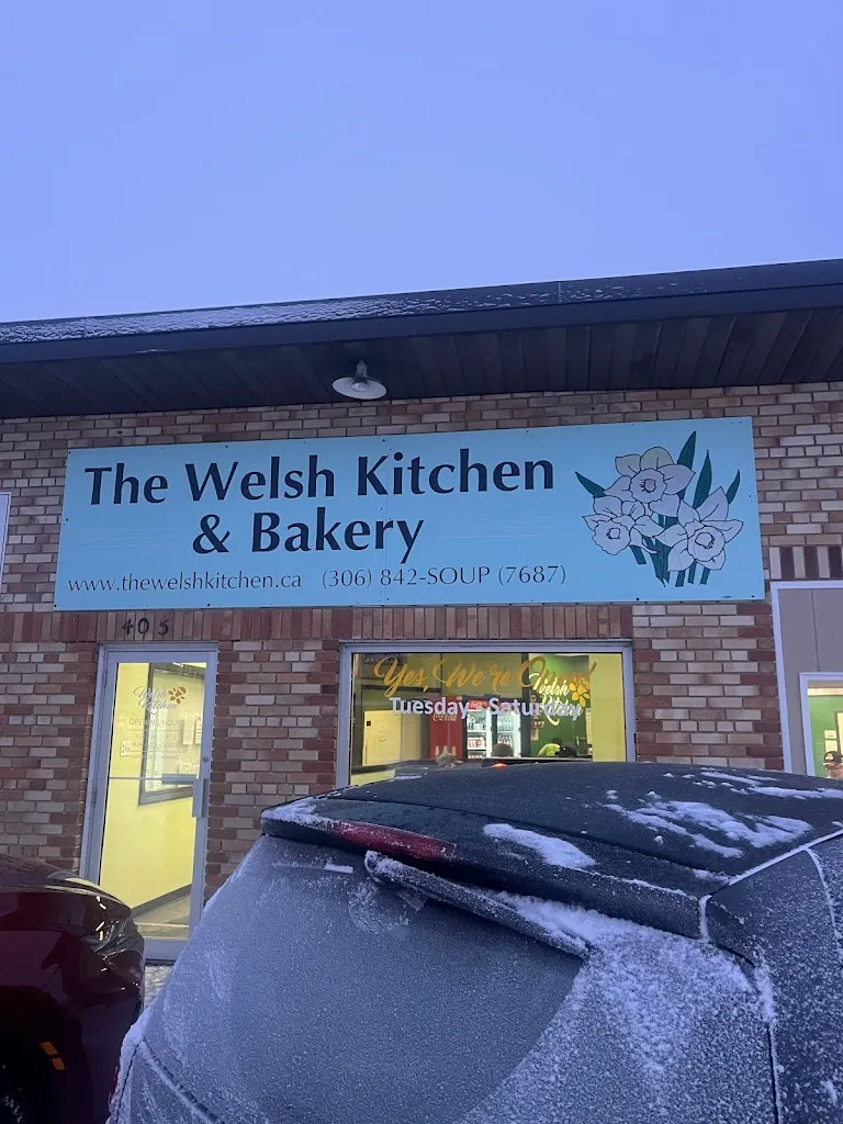 Lee Draper_Welsh Kitchen & Bakery_Weyburn_avis