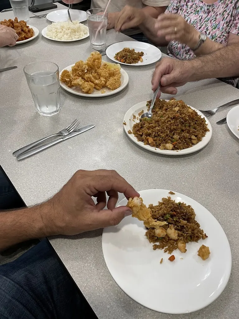 Wes LaBrash_Club Café_Weyburn_avis