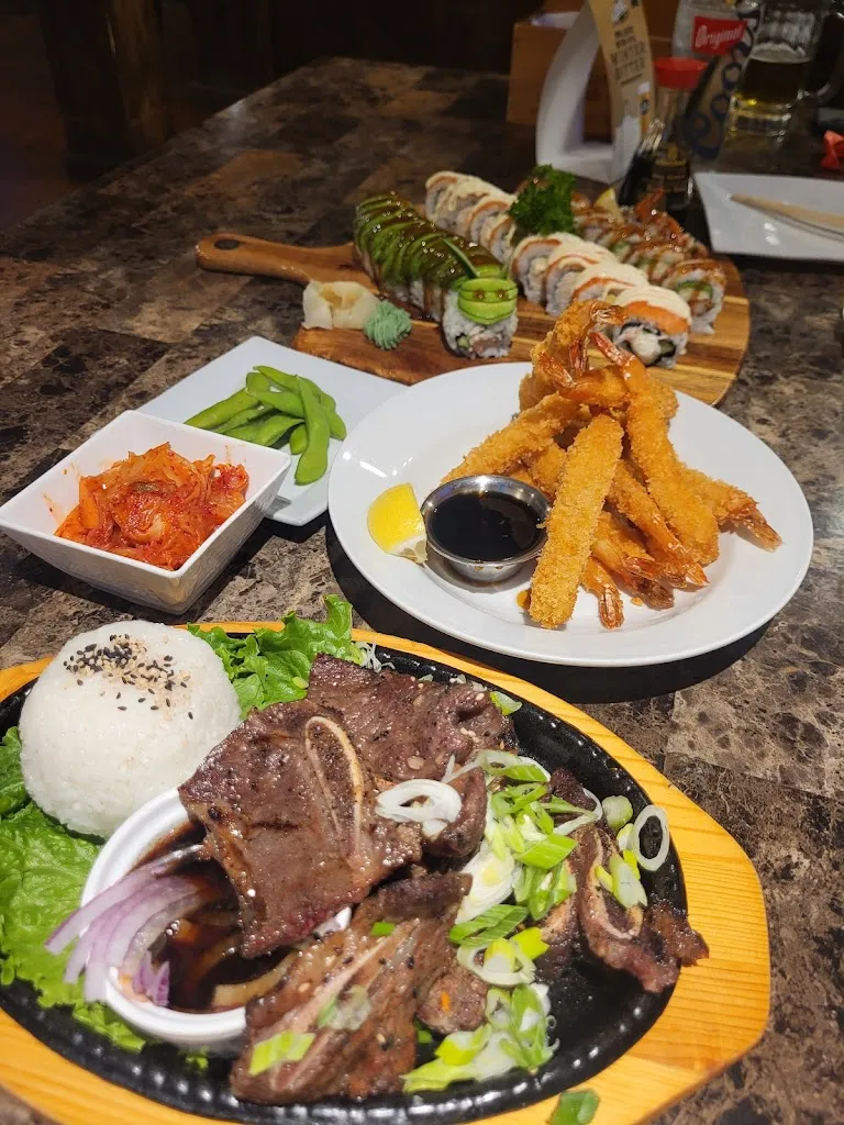 Solbi Kim_Royal Hotel Dillinger's_Weyburn_avis