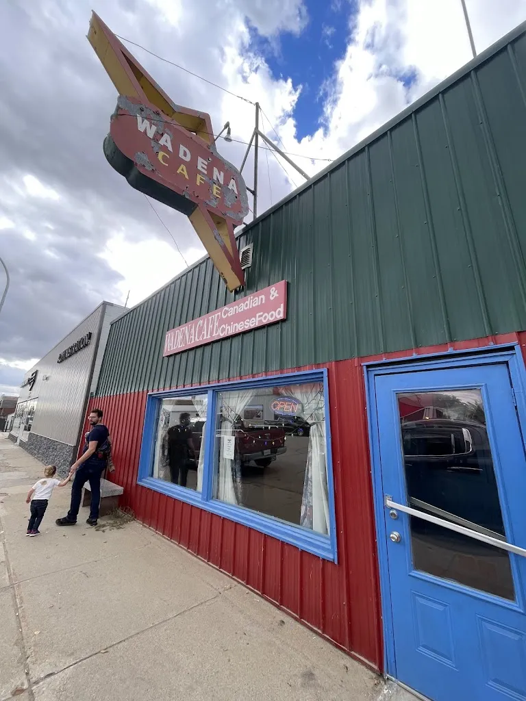 Jessica DeWitt_Wadena Cafe_Wadena_reseña
