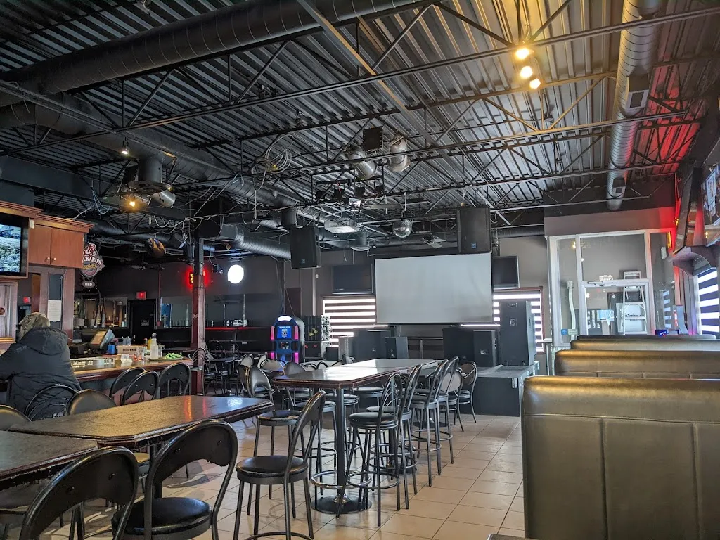 At the TRAX Public House restaurante en Spruce Grove