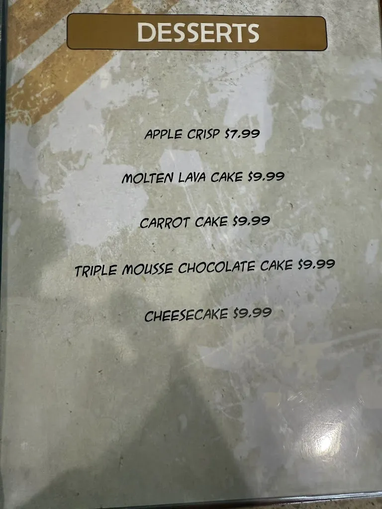 Coyote Den Grill_Sundre_slider_immagine_1