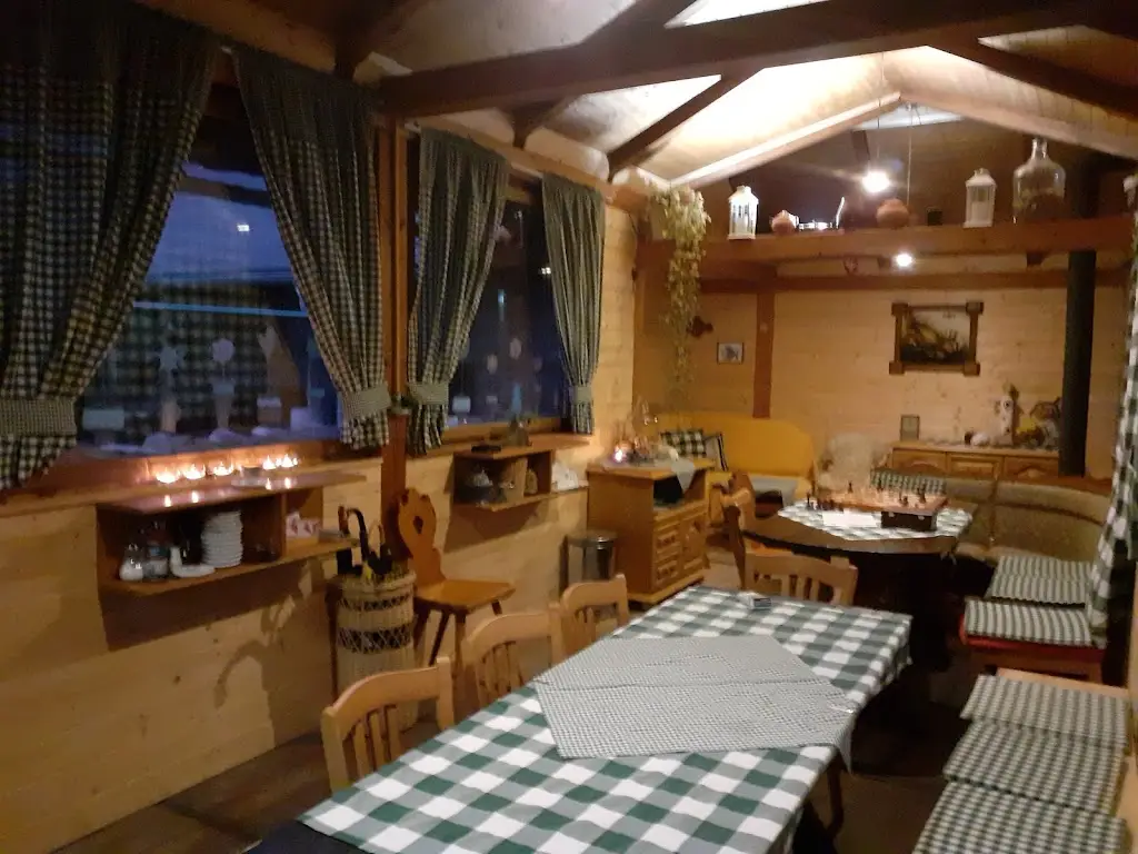 Občerstvení v Klubovně u Petry_Třeboň_slider_image_1