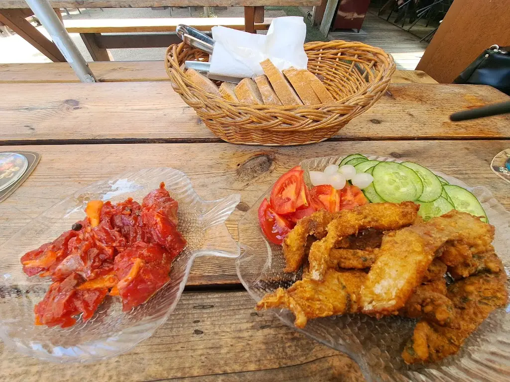 Miroslav Švec_Občerstvení U Coufalů_Třeboň_review