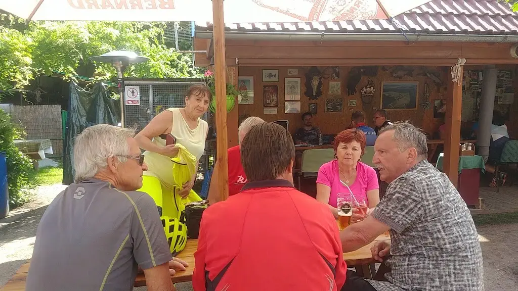 Občerstvení U Coufalů_Třeboň_slider_image_2