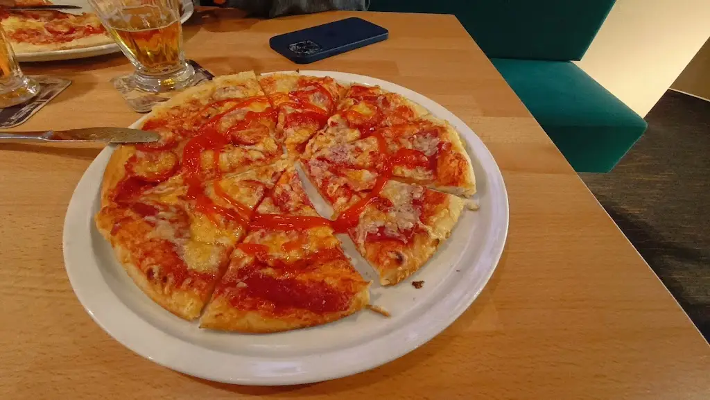TOP-SPIN pizza restaurant_Třeboň_slider_image_3