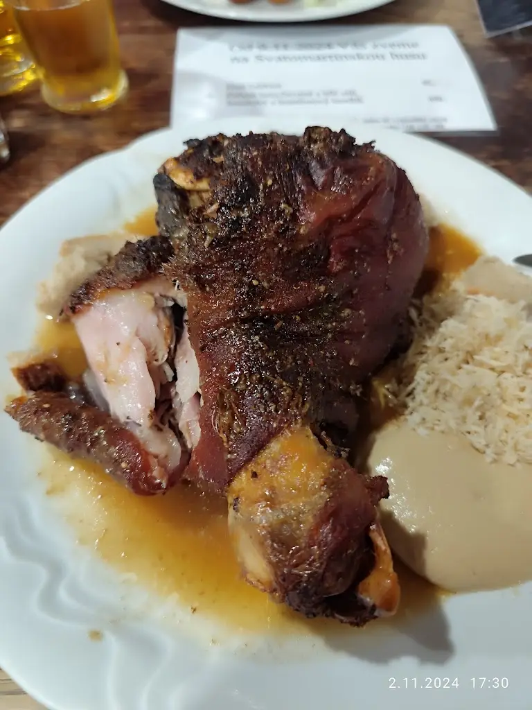 Restaurace U Kaštanu_Včelná_slider_image_3